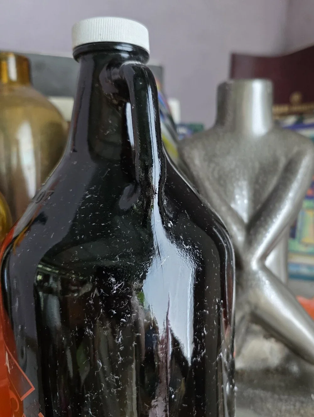 Kona Brewing Co 64oz Brown Glass Growler Hawaii Collectible